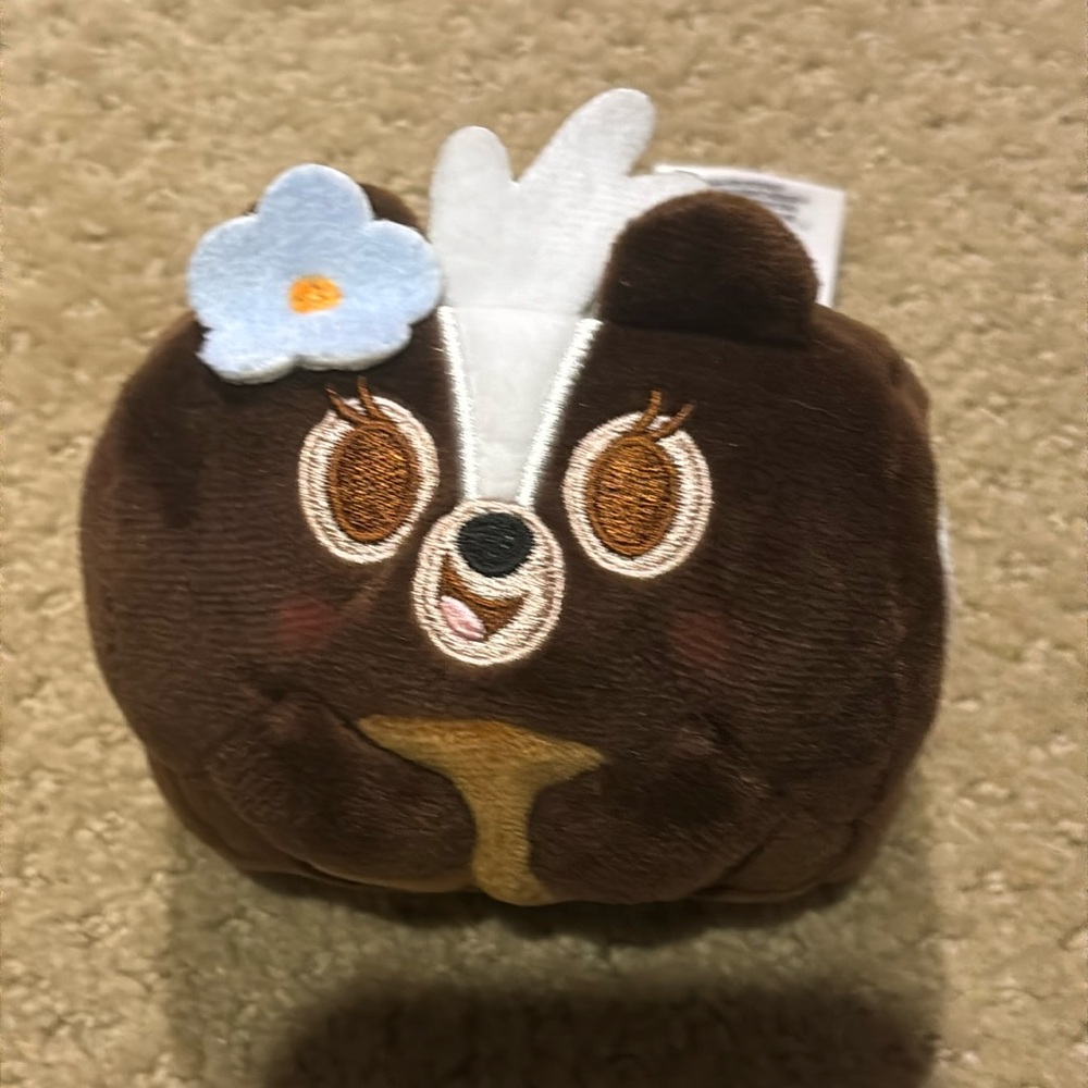 Disney Parks Gourmet Goodies Flower Sweet Roll Munchlings Plush